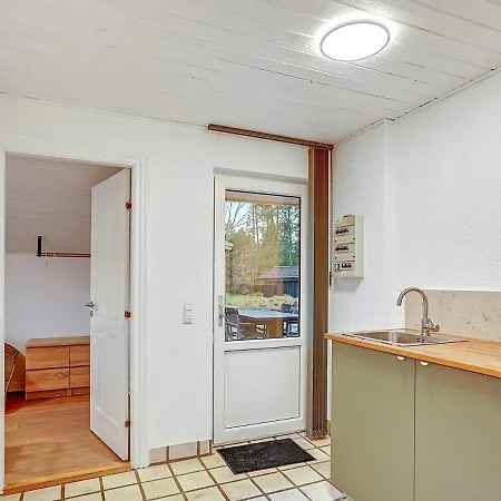 Five-bedroom Holiday In Blåvand 26